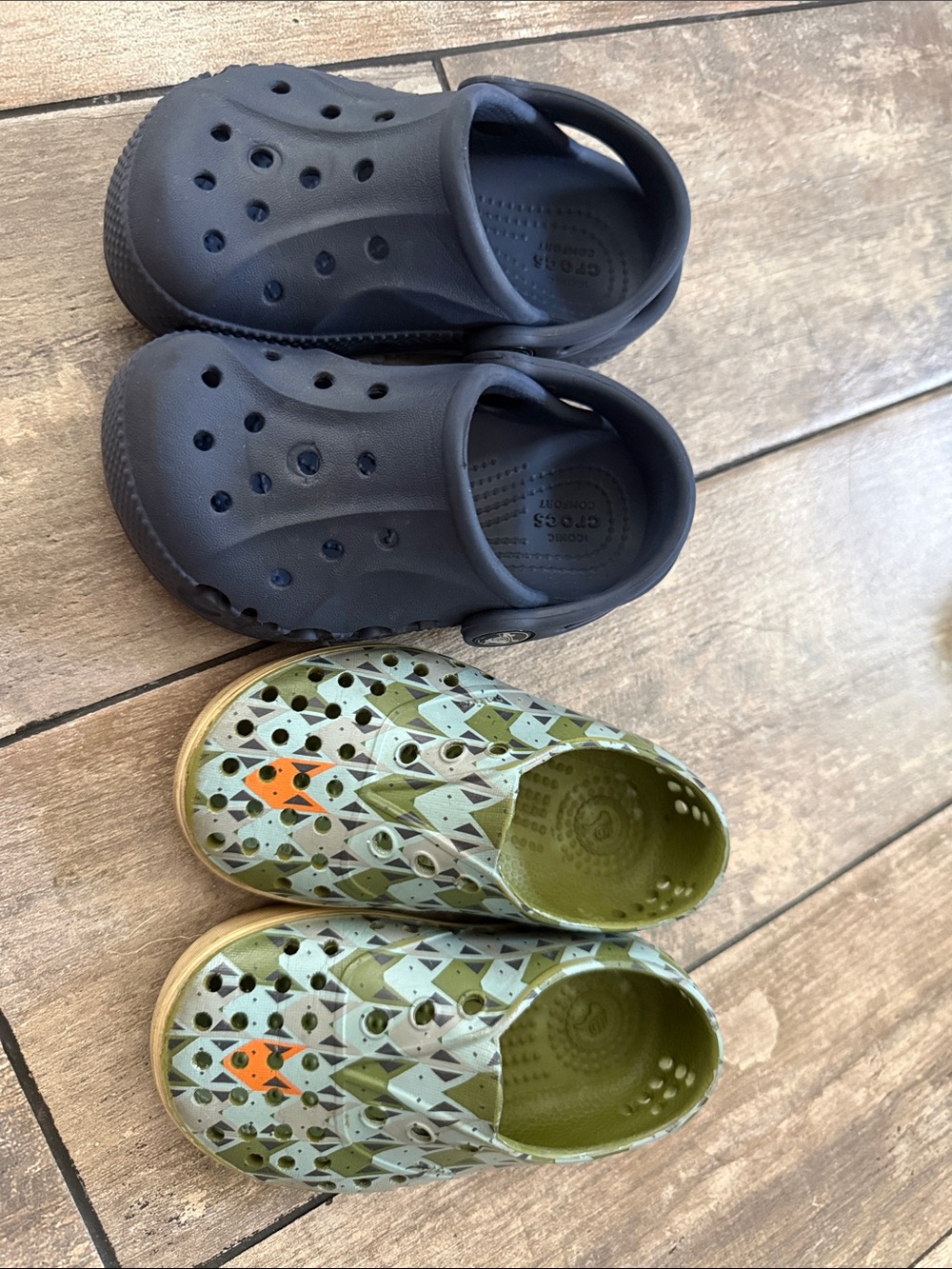 CROCS and Native Toddler Water Shoe Navy and Green C7 Bundle